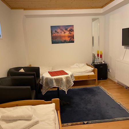 94 - Private Rooms Eichenau Kültér fotó