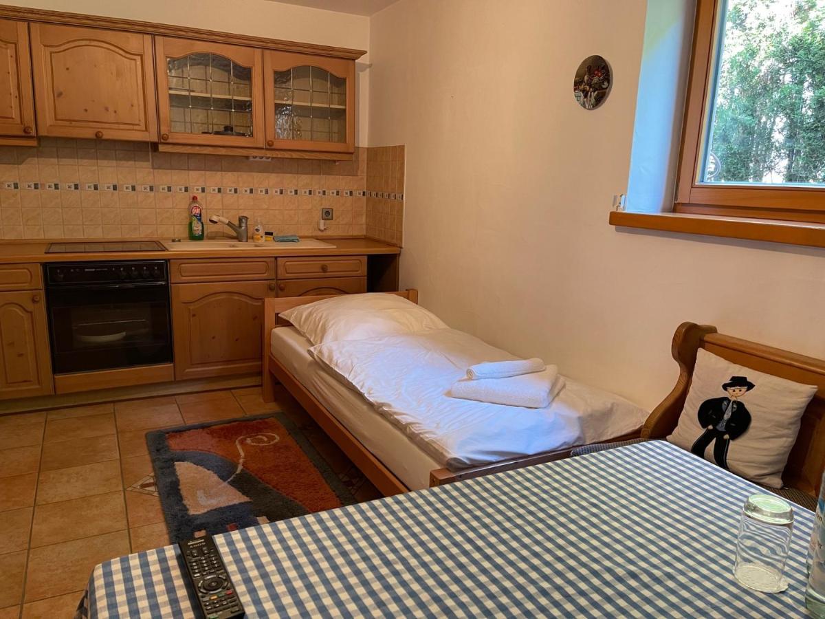 94 - Private Rooms Eichenau Kültér fotó